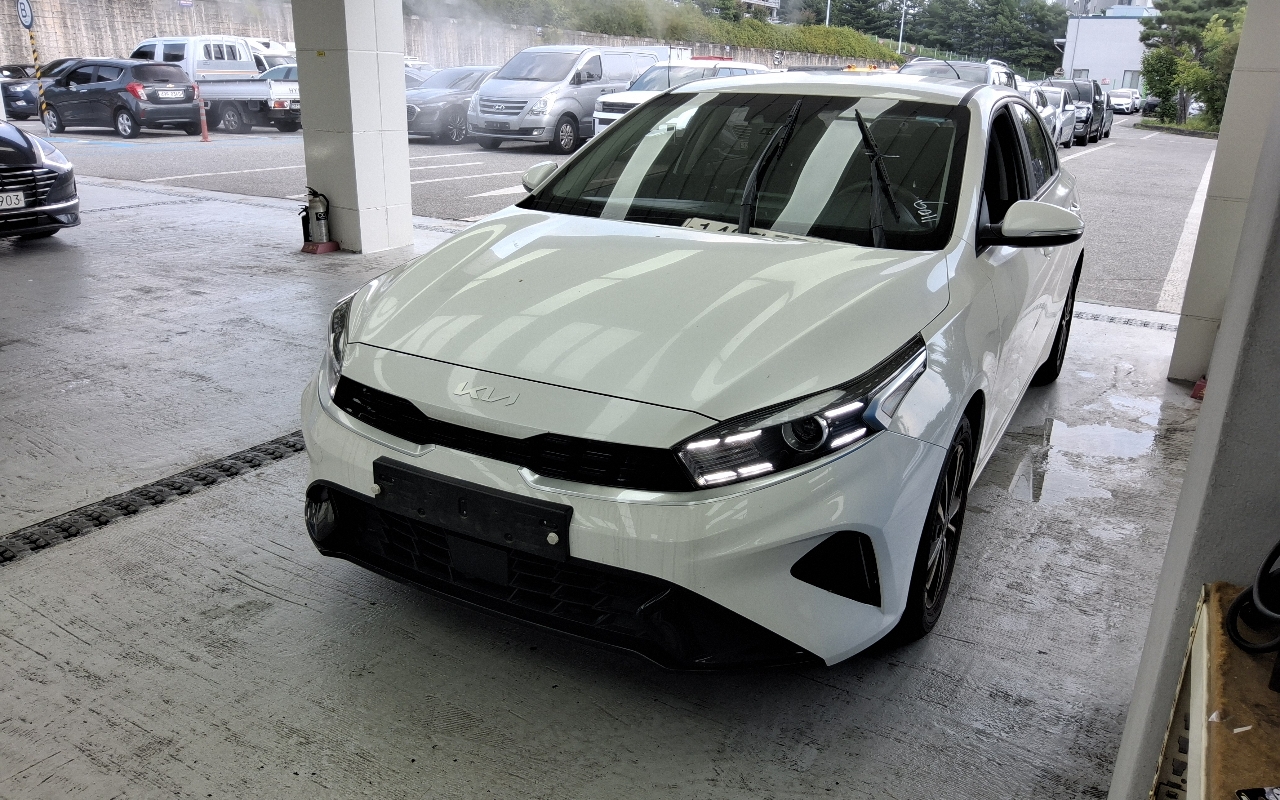 KIA The New K3 1.6 Gasoline