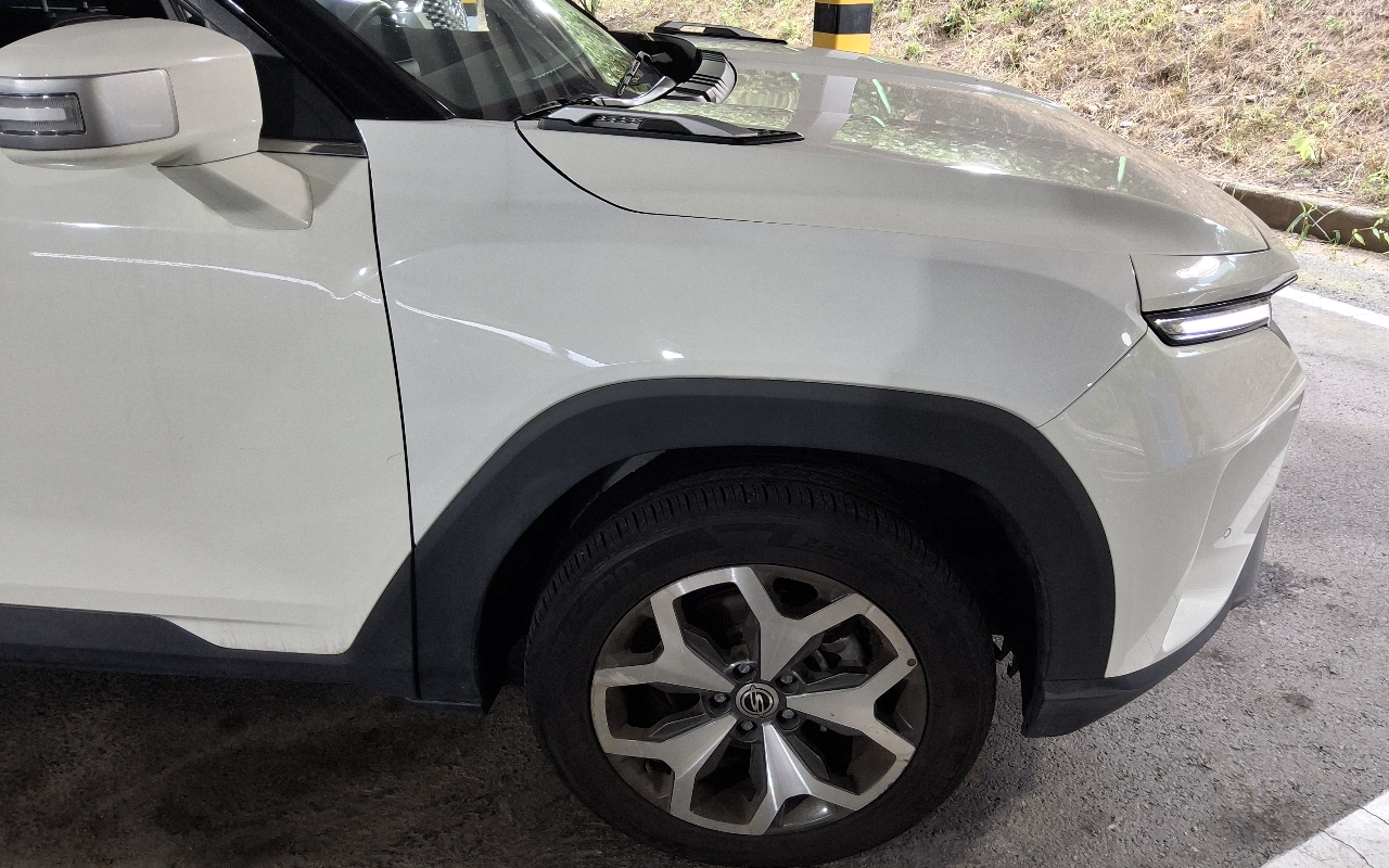 KG MOBILITY(SSANGYONG) Torres 1.5 GDI-T 2WD
