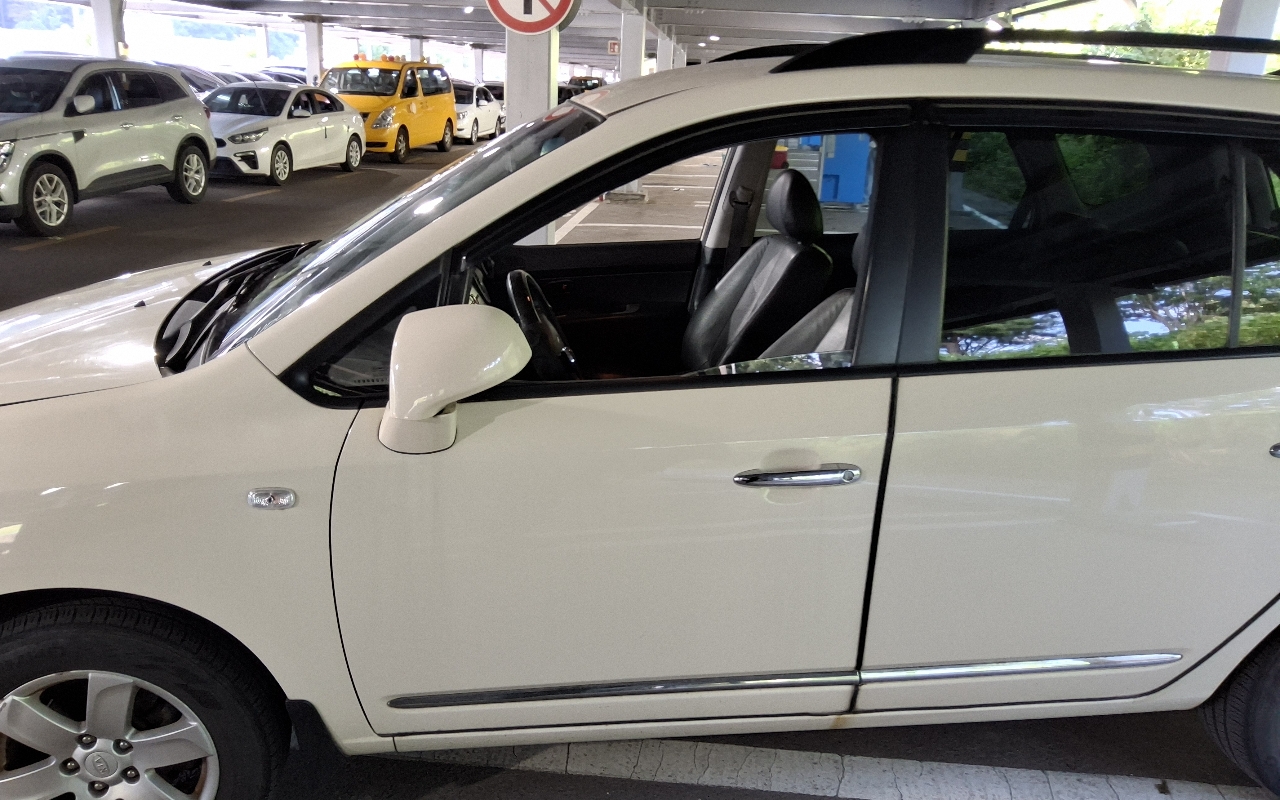 KIA New Carens 2.0 LPI