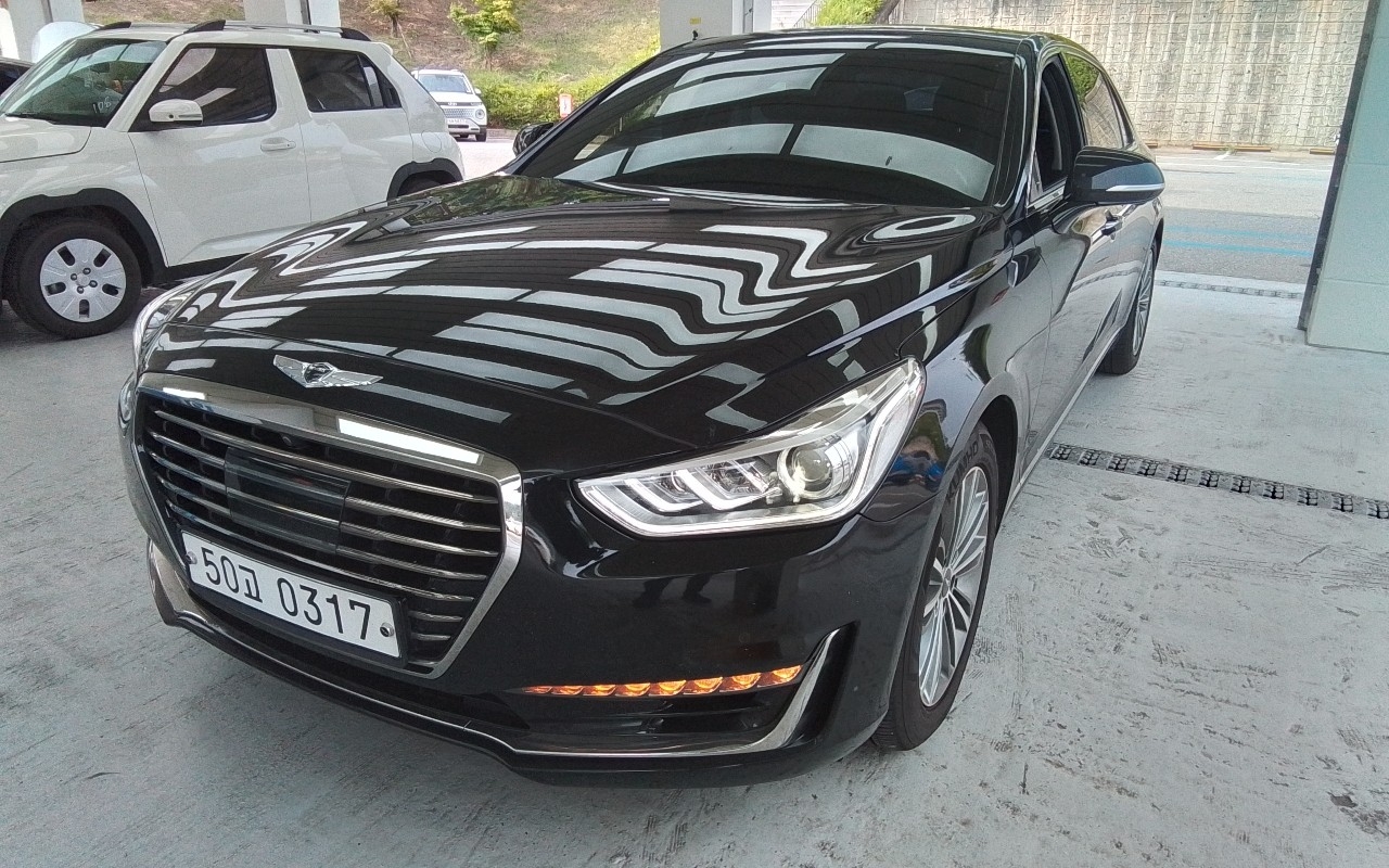GENESIS EQ900 3.8 GDi AWD