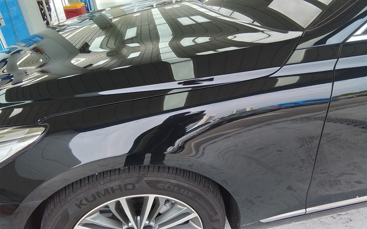 GENESIS EQ900 3.8 GDi AWD