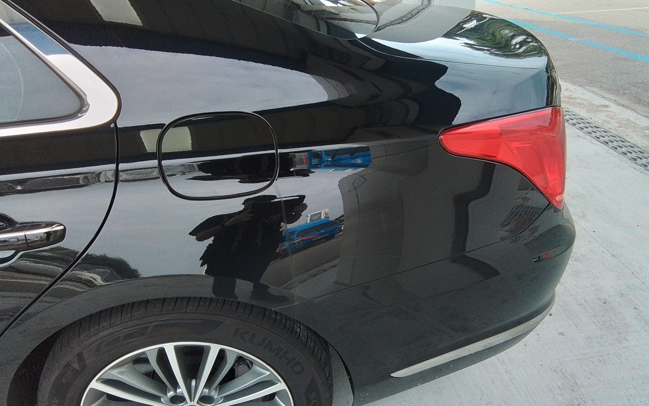 GENESIS EQ900 3.8 GDi AWD