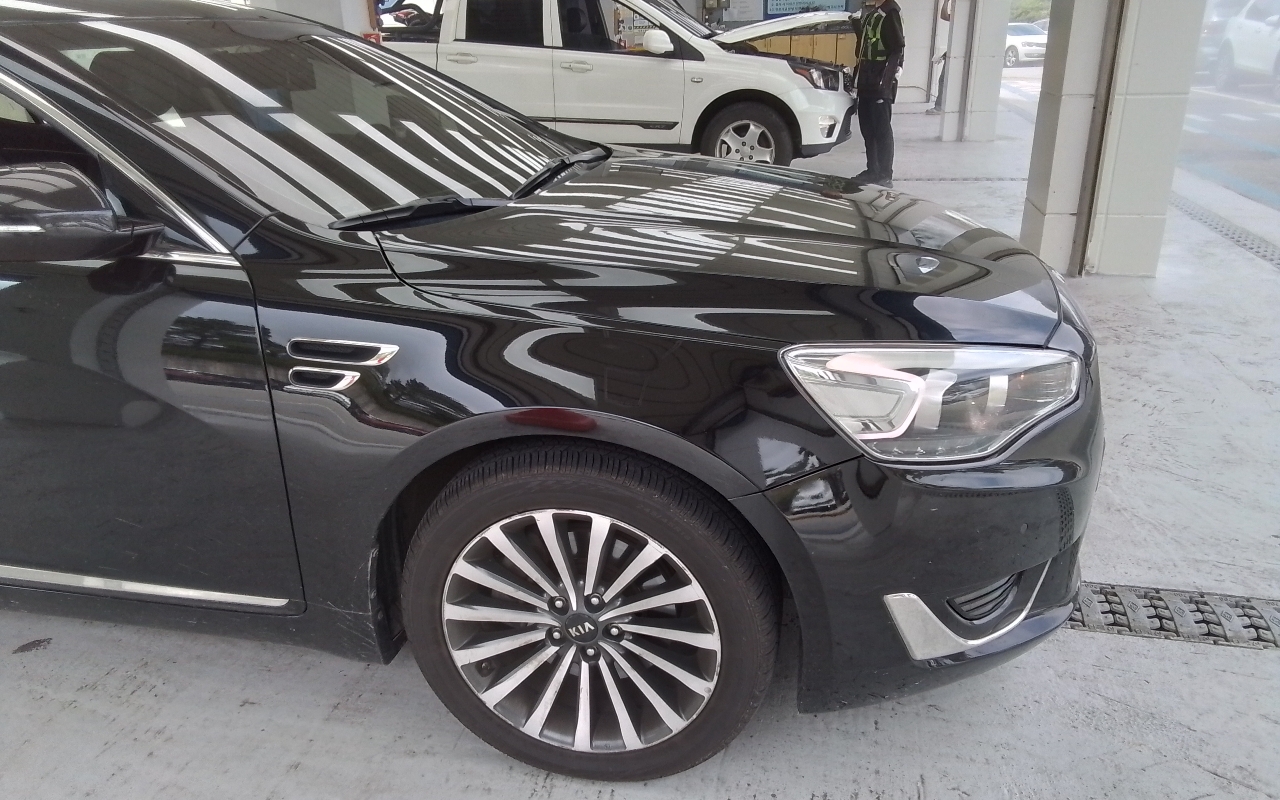 KIA The New K7 3.0 GDI