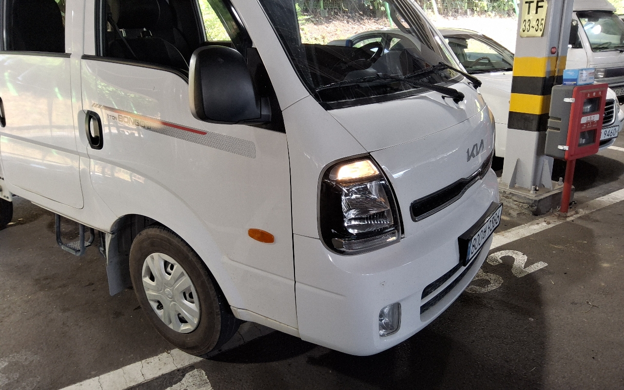 KIA The New Bongo Ⅲ Cargo 1t LPG Double Cab