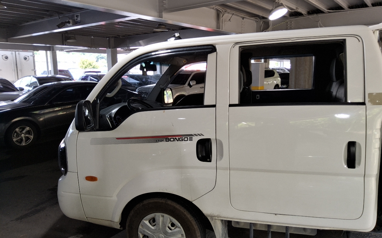KIA The New Bongo Ⅲ Cargo 1t LPG Double Cab