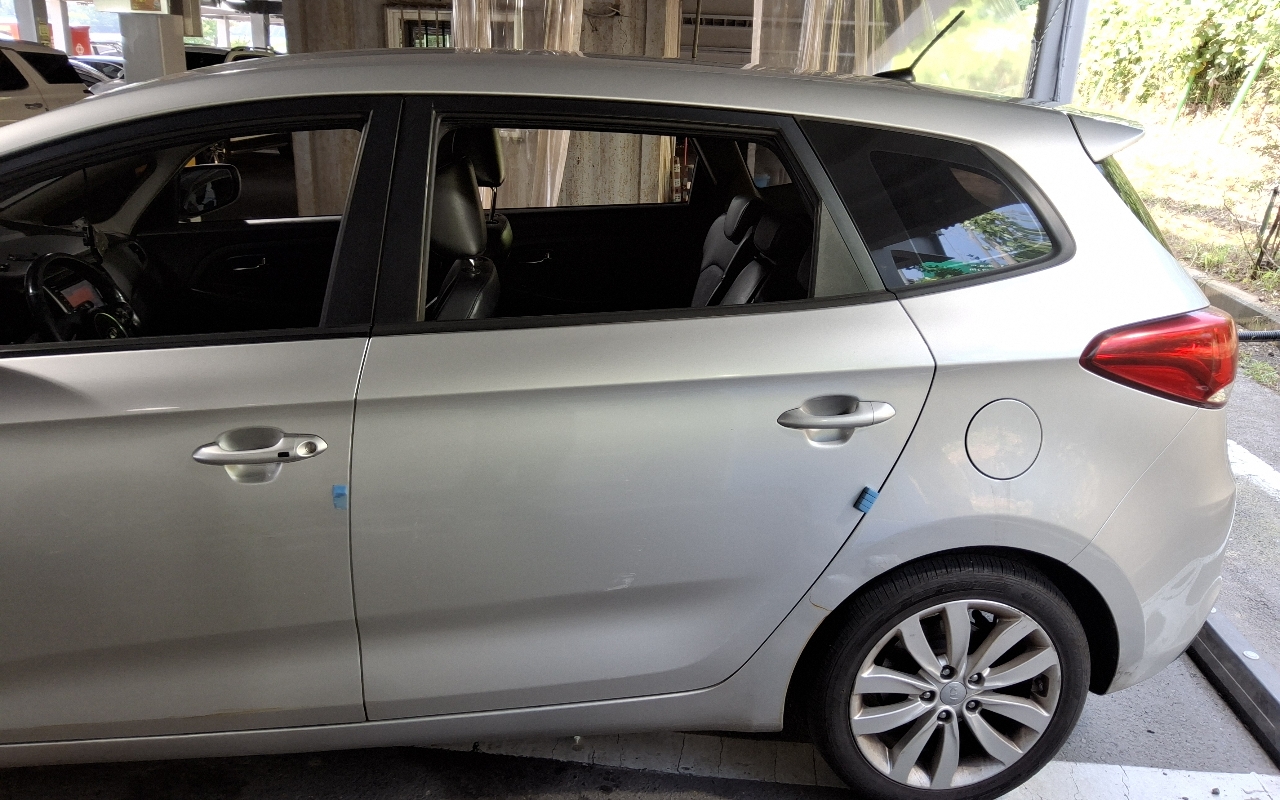KIA All New Carens 2.0 LPI