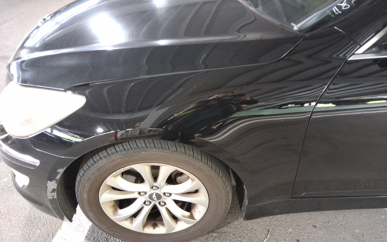 HYUNDAI Genesis BH 330