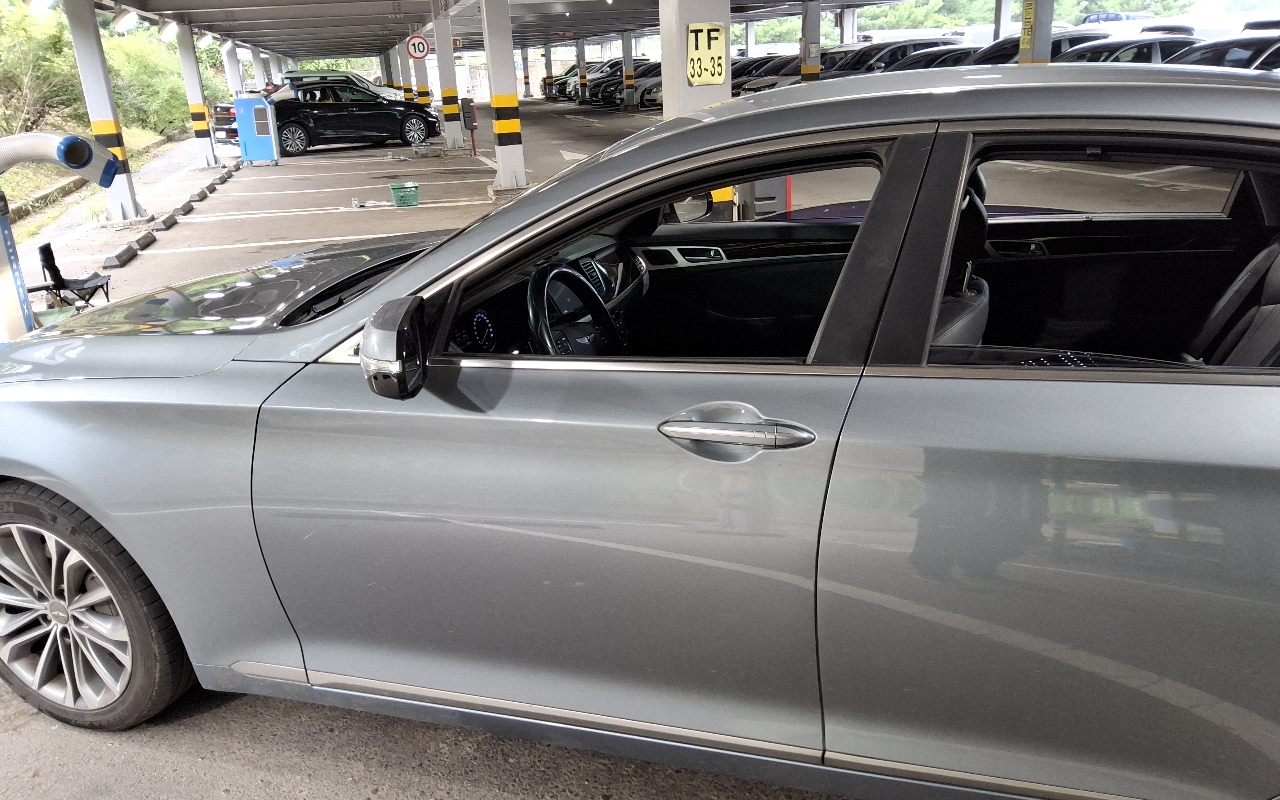 HYUNDAI Genesis DH G330 AWD