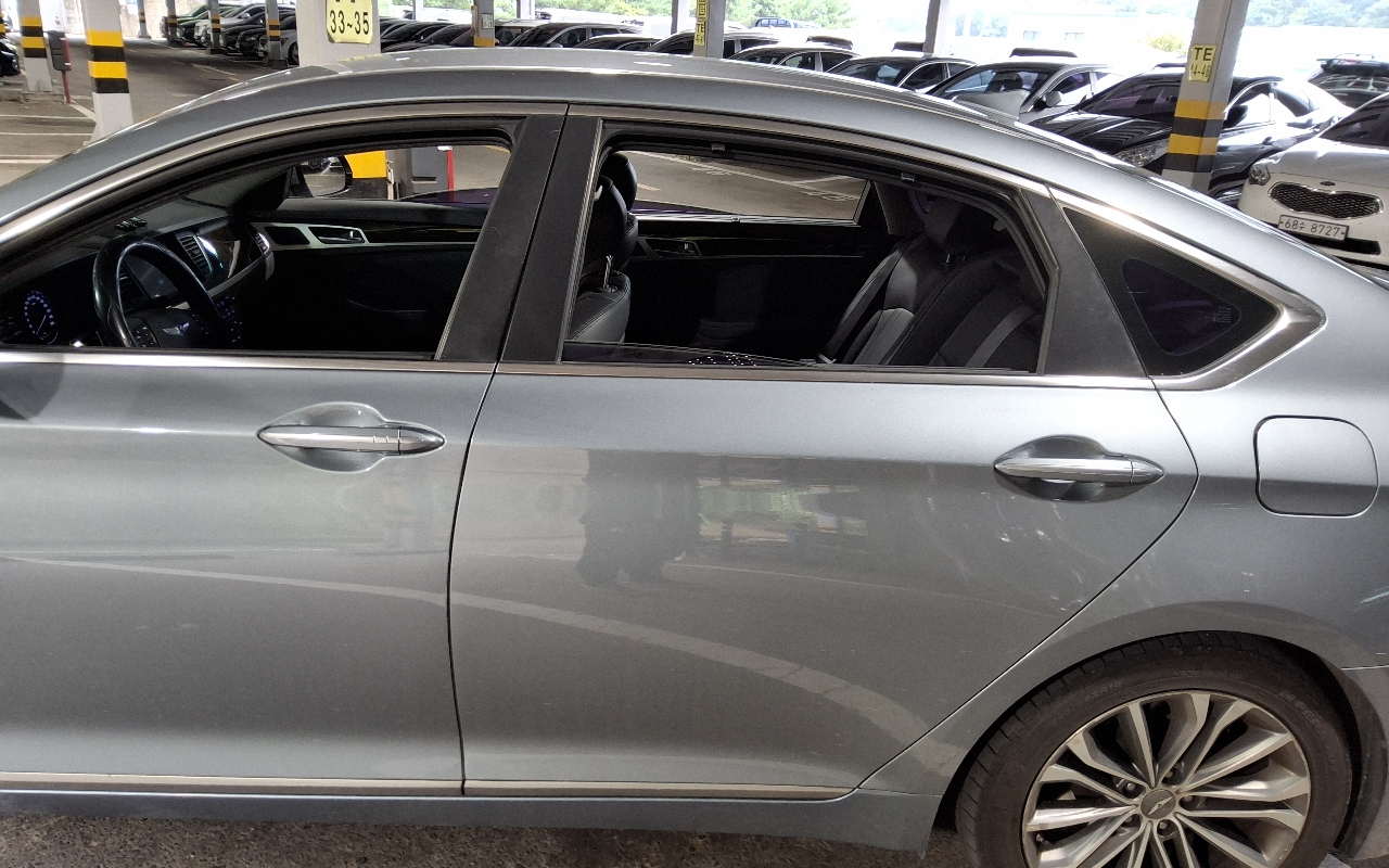 HYUNDAI Genesis DH G330 AWD