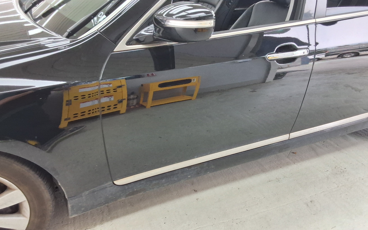 HYUNDAI Ecuus (New Model) VS380