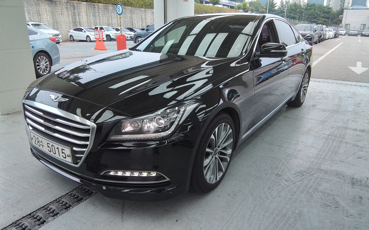 HYUNDAI Genesis DH G330