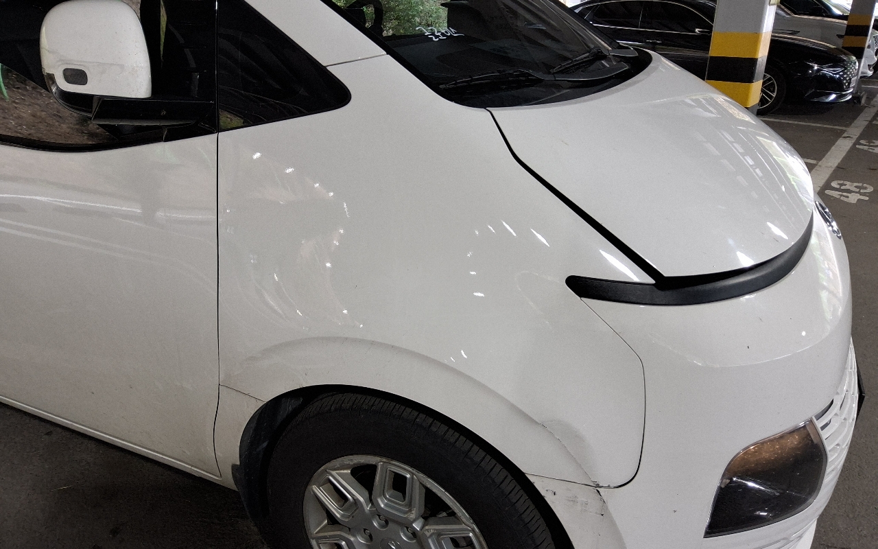 HYUNDAI Staria 2.2 Diesel Tourer 9-Seater 2W