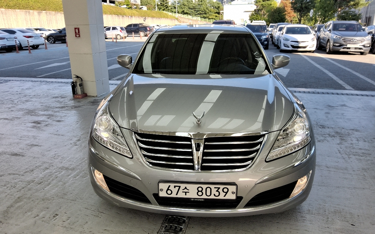 HYUNDAI Ecuus (New Model) VS380