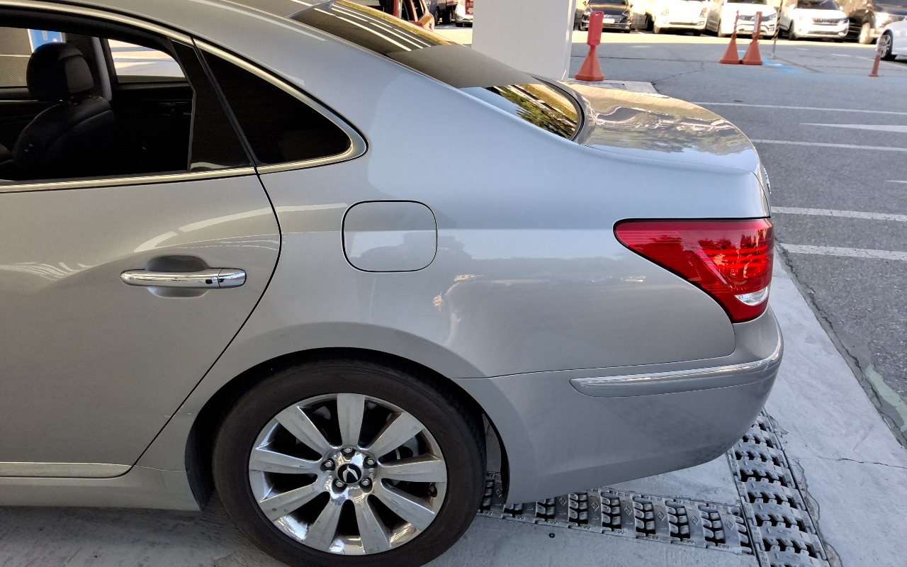 HYUNDAI Ecuus (New Model) VS380