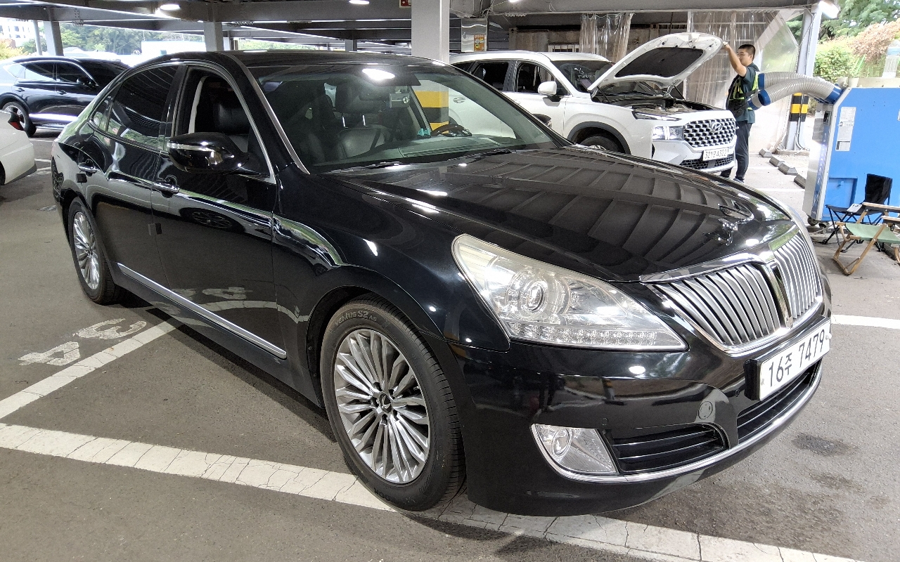 HYUNDAI Ecuus (New Model) VS380