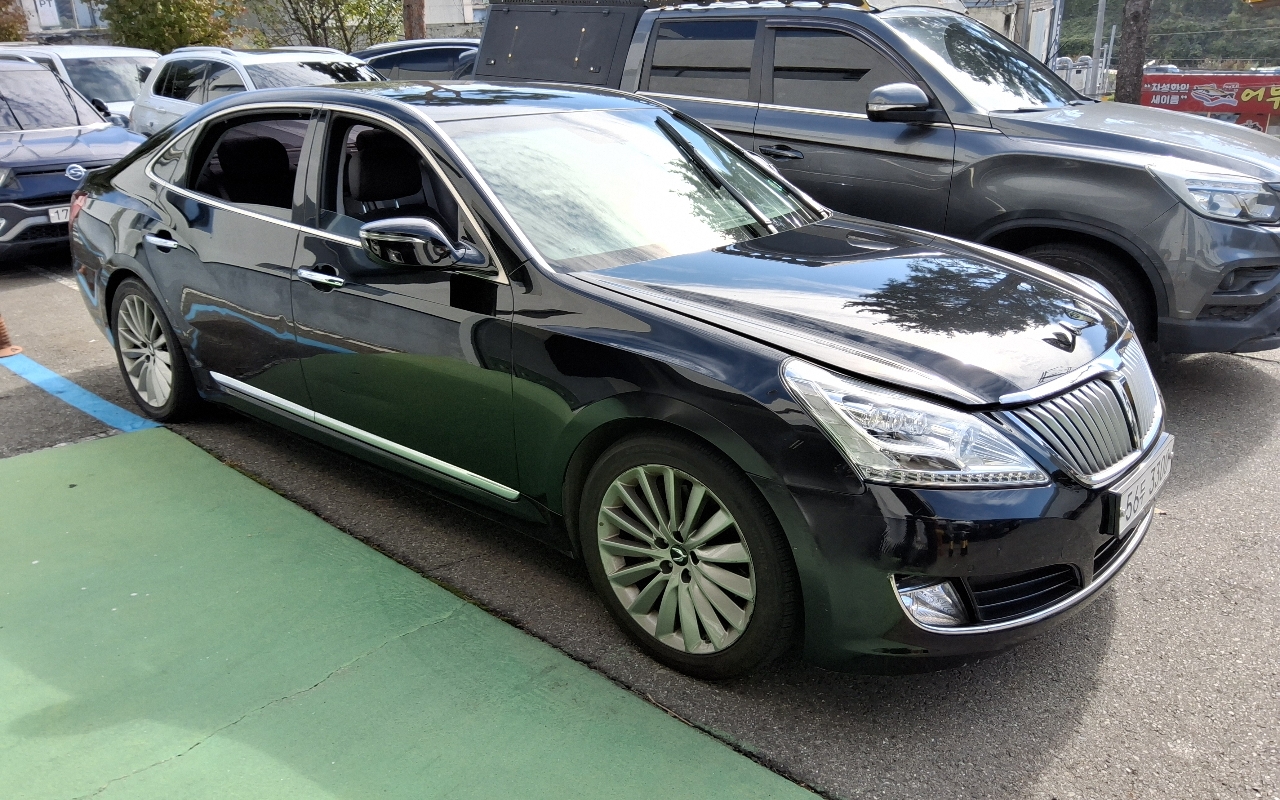 HYUNDAI Ecuus (New Model) VS380 HYUNDAI Ecuus (New Model) VS380