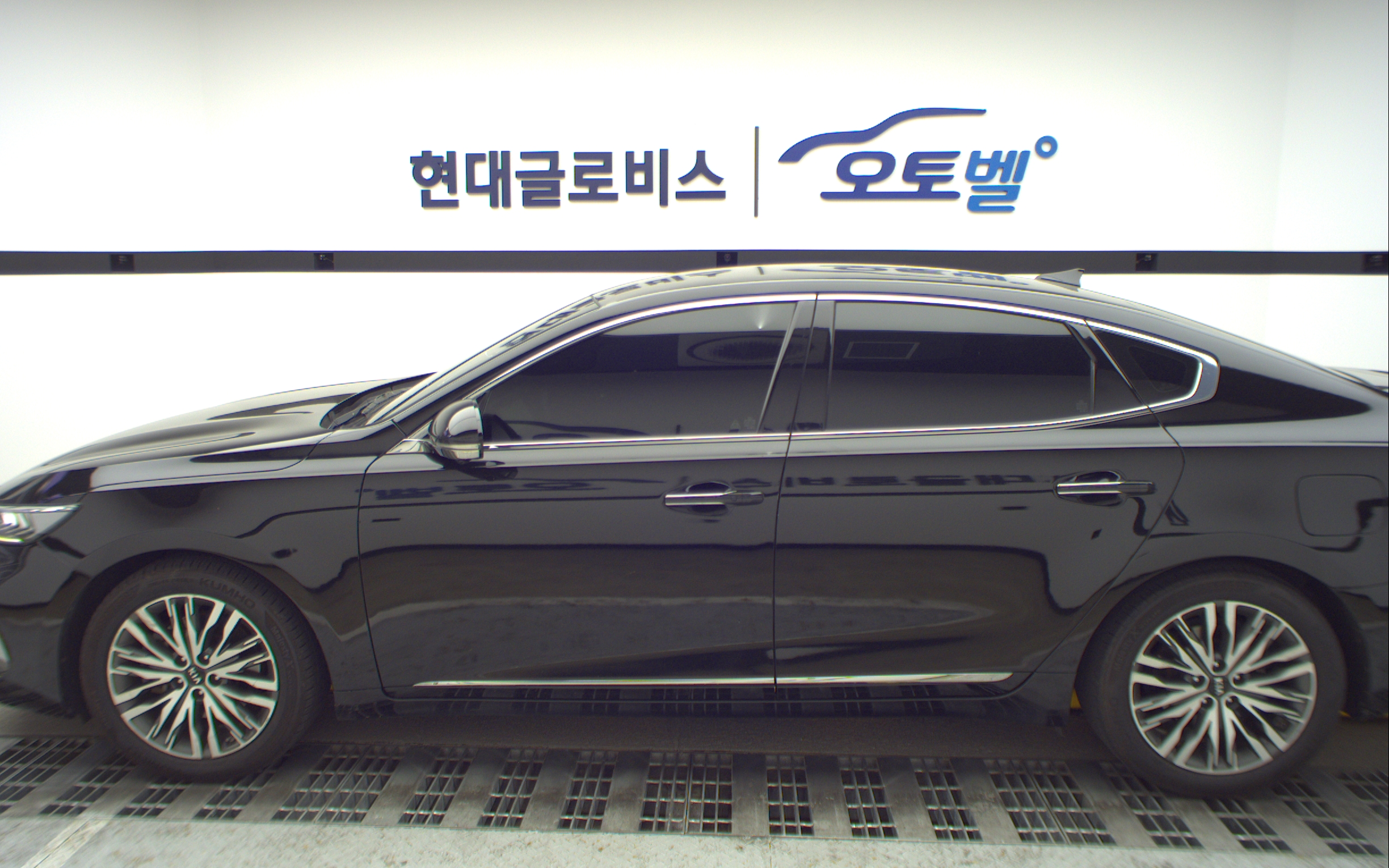 KIA K7 Premier 2.5 GDi