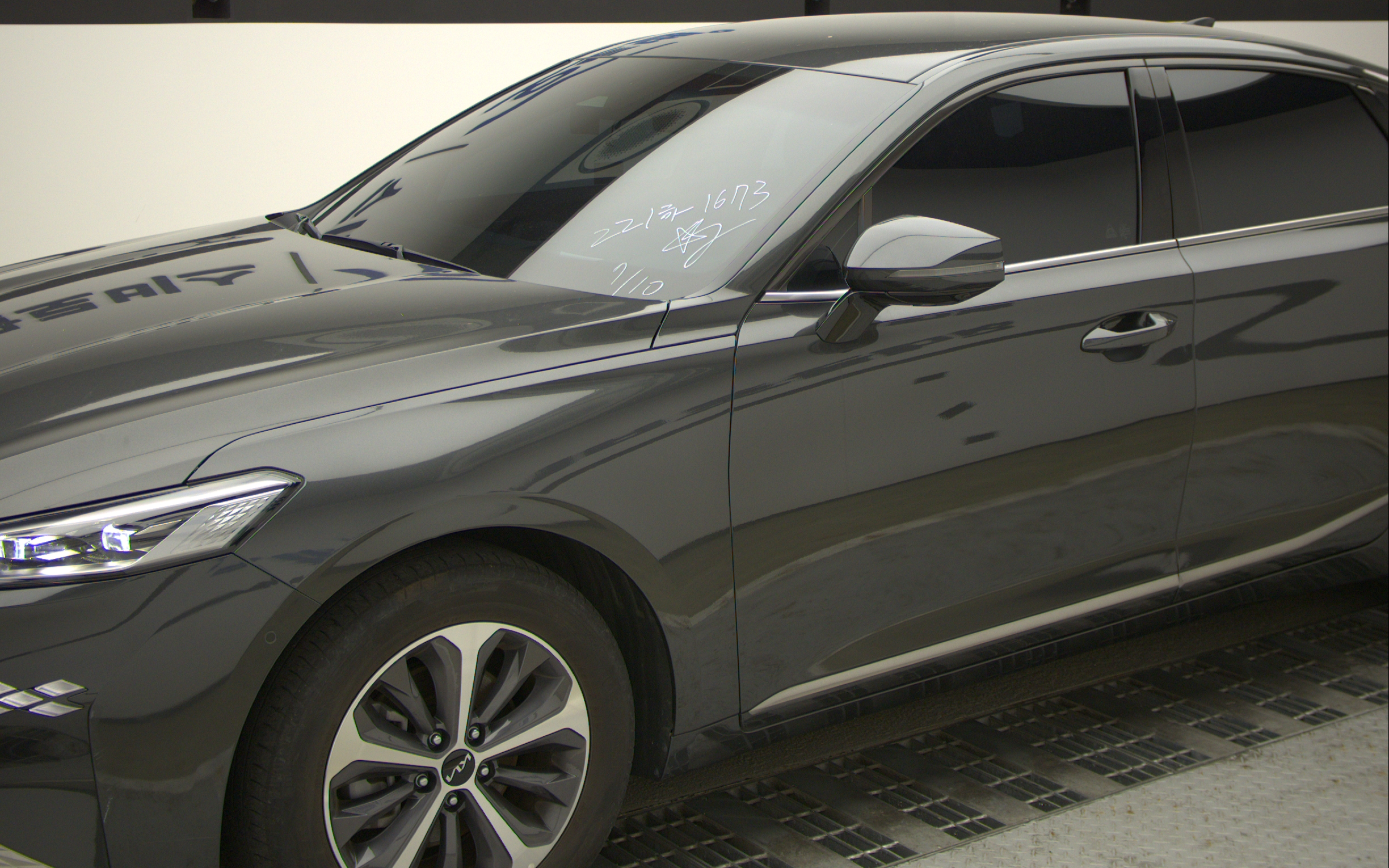 KIA K8 Hybrid HEV