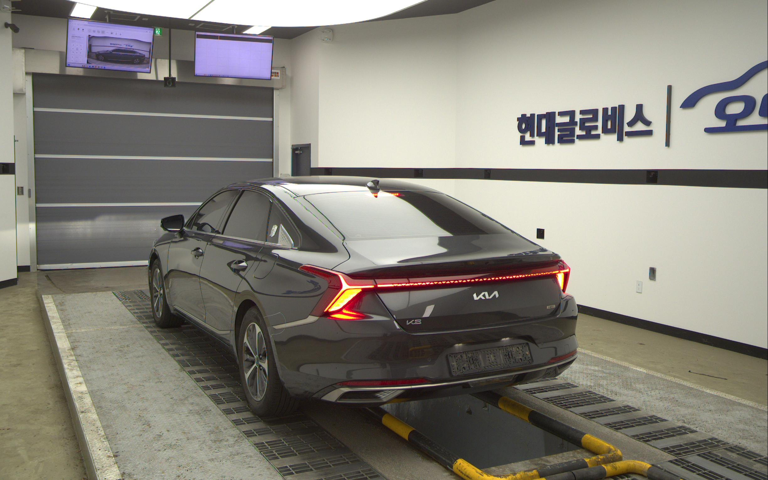 KIA K8 Hybrid HEV
