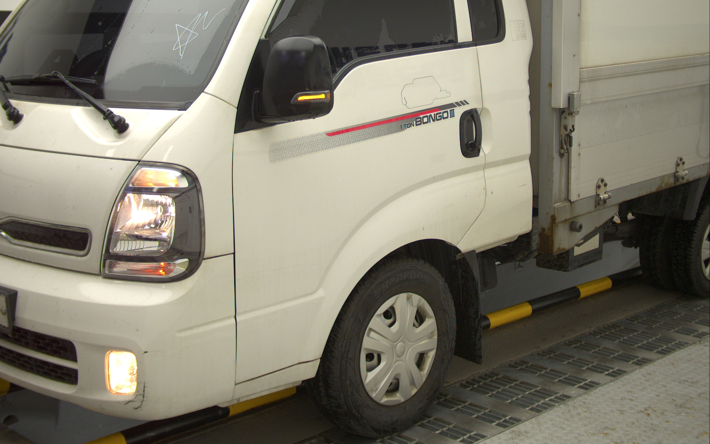 KIA The New Bongo Ⅲ Cargo Wing Body