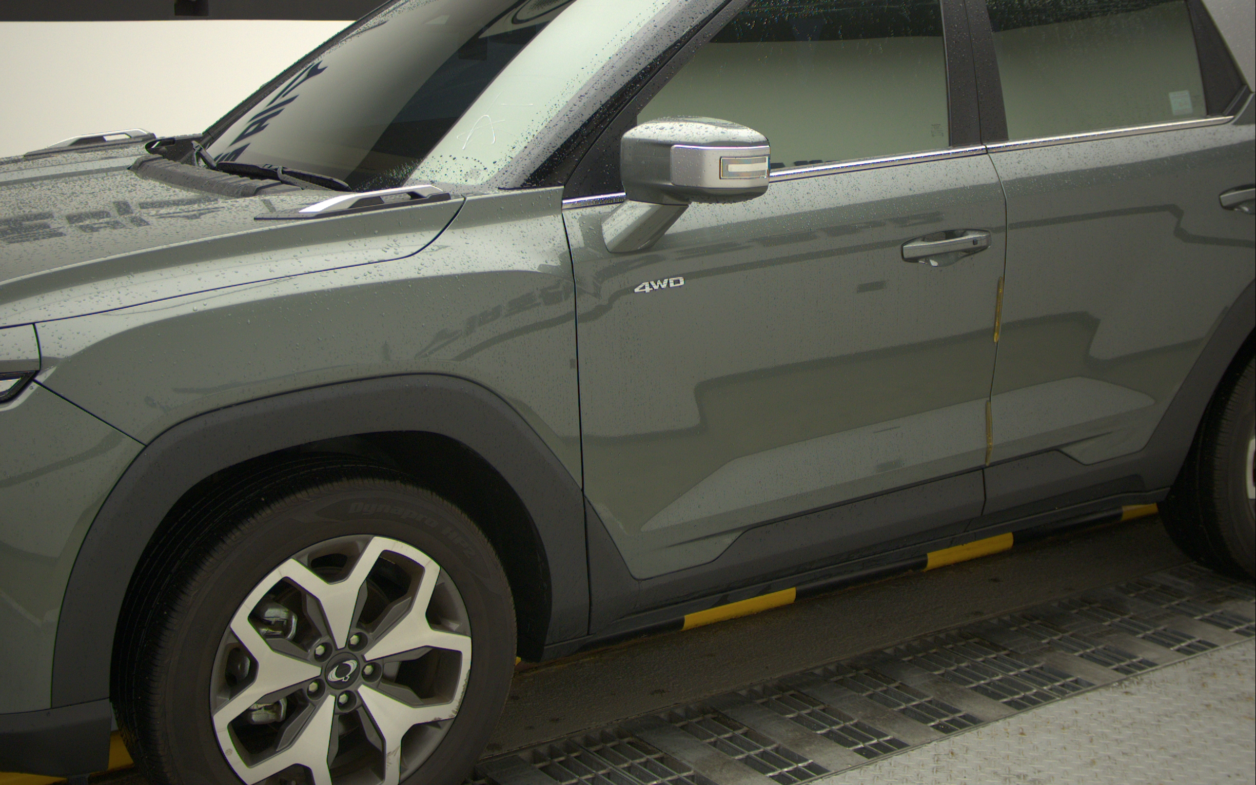 KG MOBILITY(SSANGYONG) Torres 1.5 GDI-T 4WD