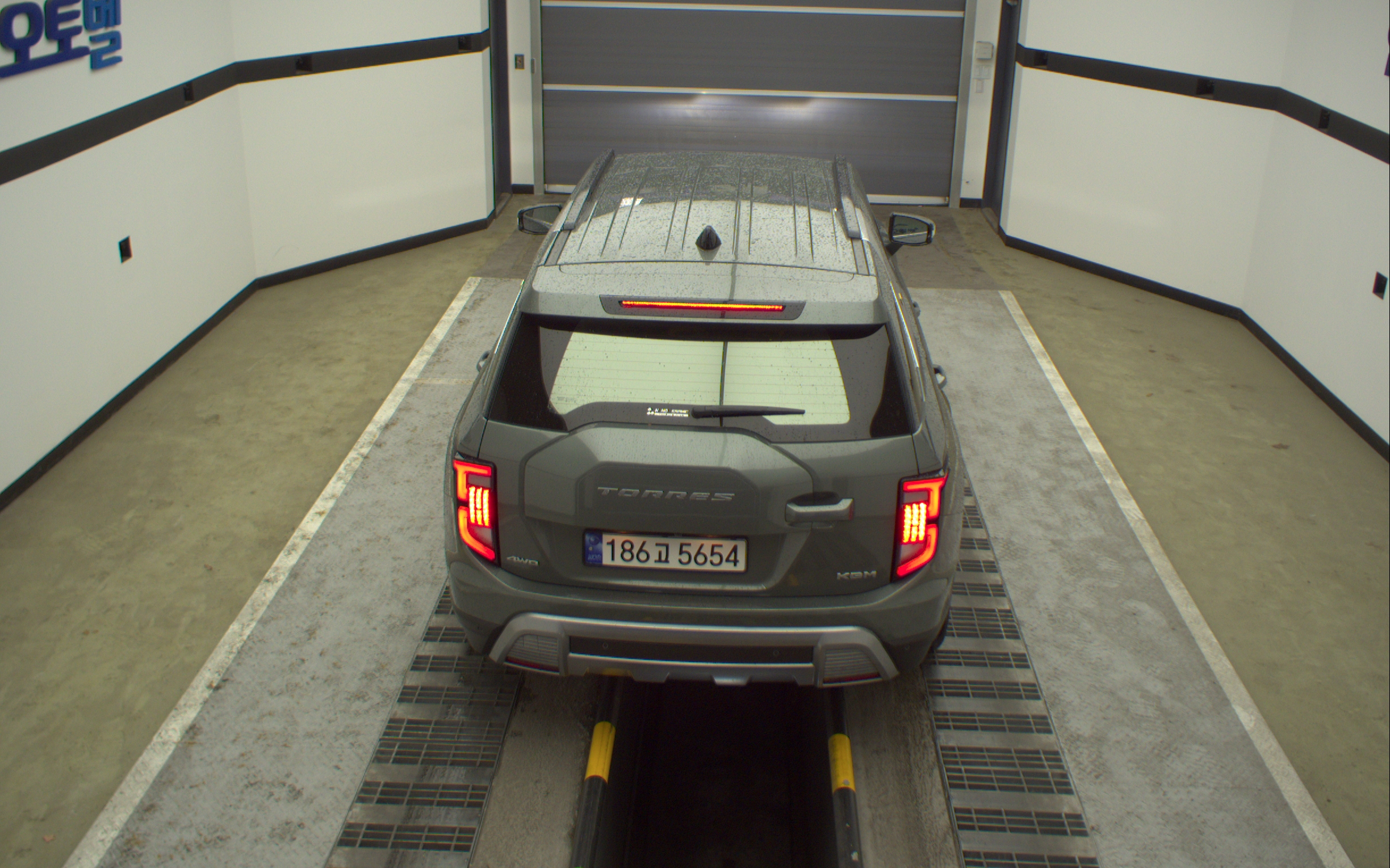 KG MOBILITY(SSANGYONG) Torres 1.5 GDI-T 4WD