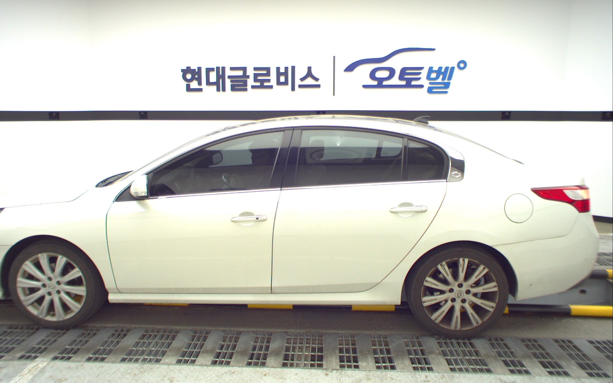 RENAULT(SAMSUNG) New SM5 New Model 2.0 RE