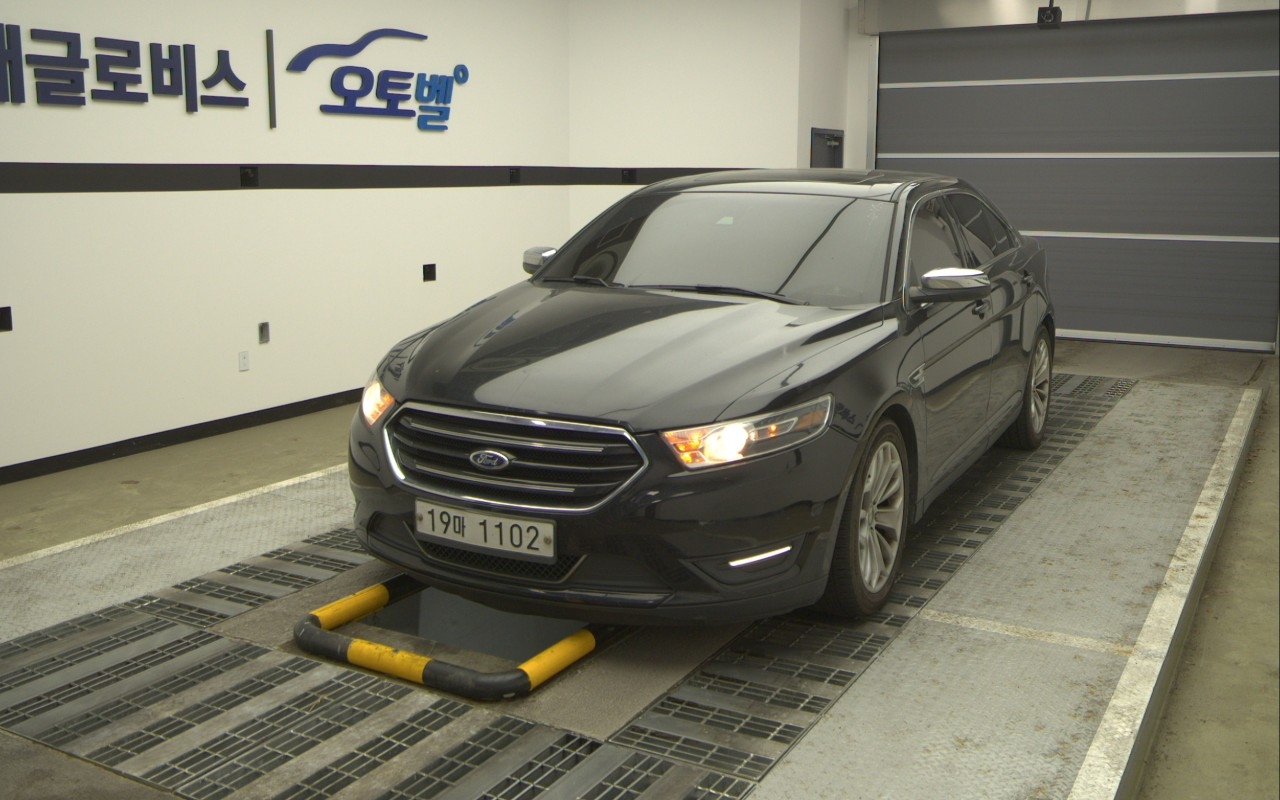 FORD Taurus (6th Generation) 2.0 Ecoboost