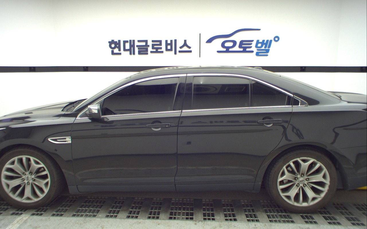 FORD Taurus (6th Generation) 2.0 Ecoboost