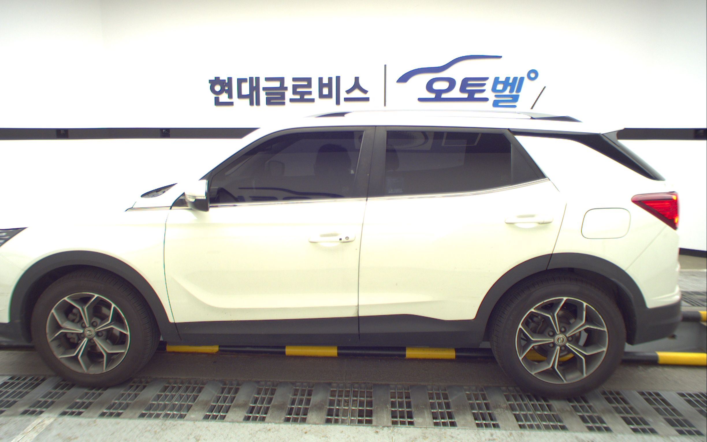 KG MOBILITY(SSANGYONG) All New Korando 1.6 Diesel 2WD
