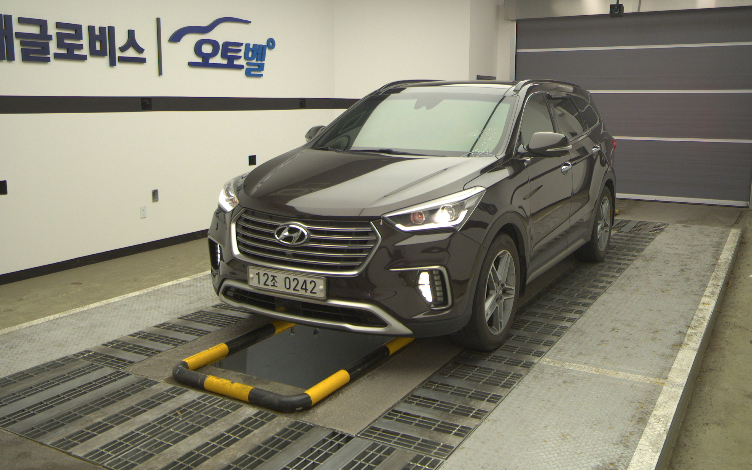 HYUNDAI The New Maxcruz Gasoline 3.3 4WD