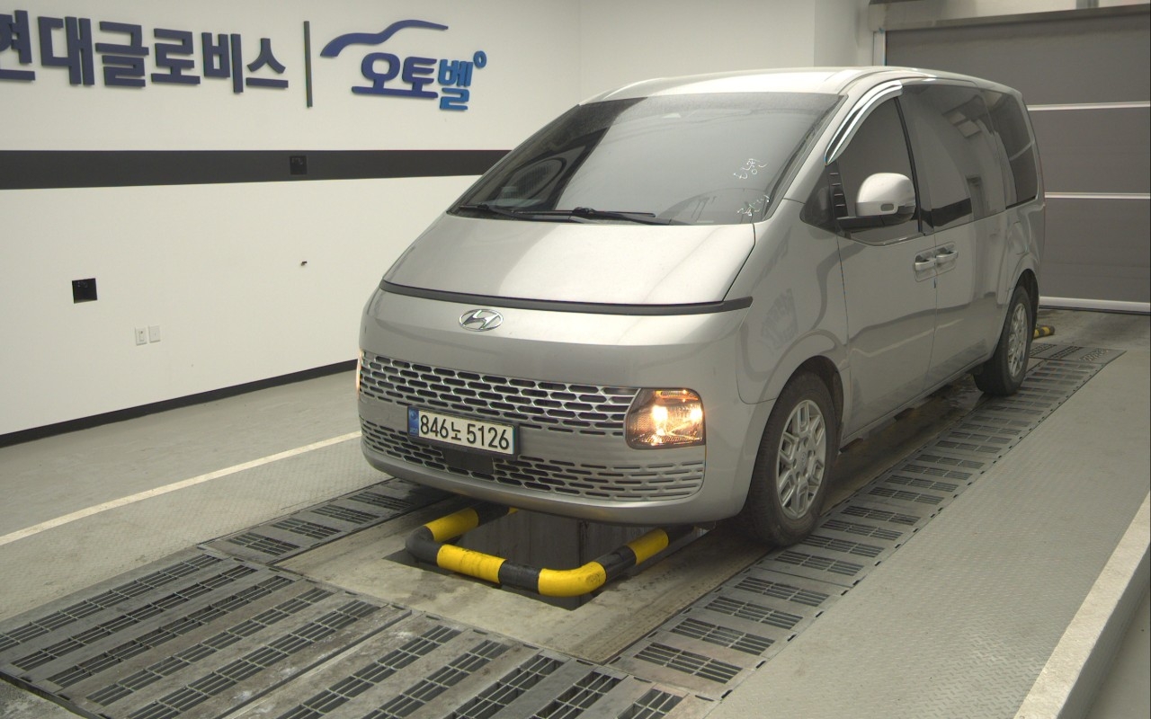 HYUNDAI Staria 2.2 Diesel Cargo 5-Seater