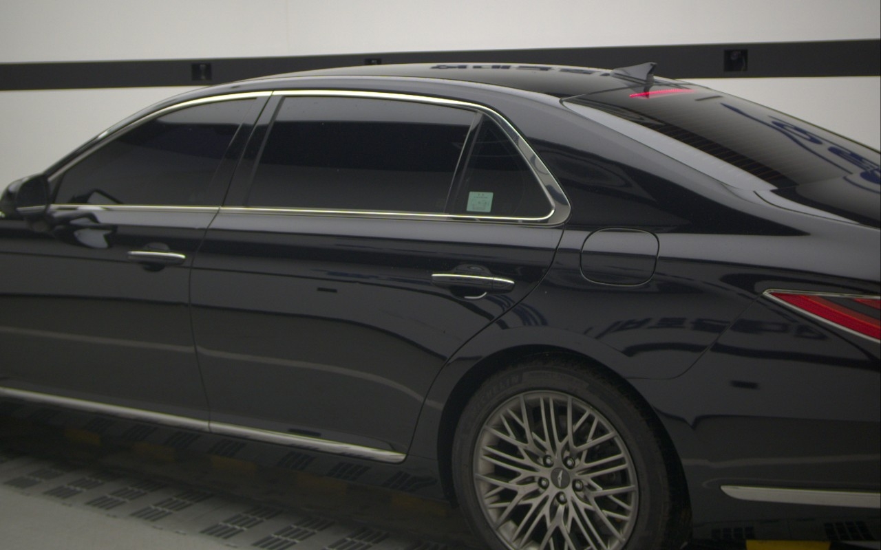 GENESIS G90 3.3T AWD