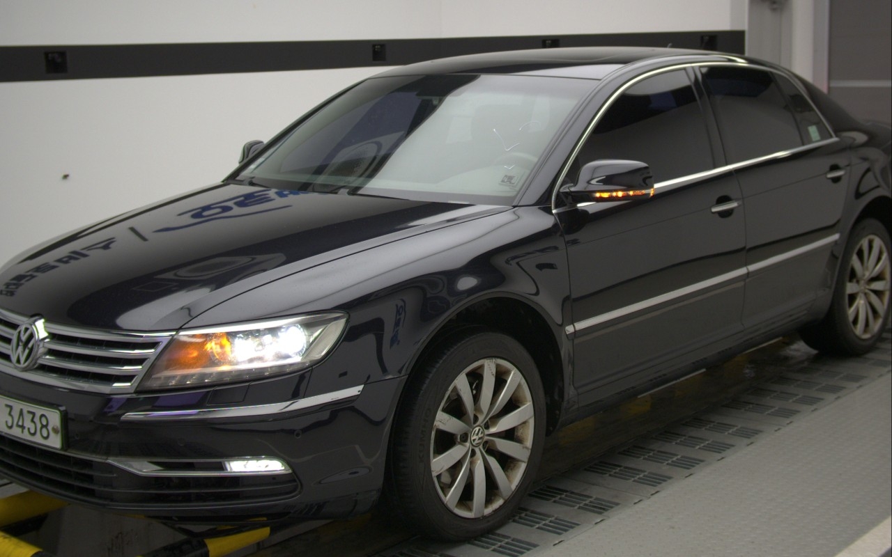VOLKSWAGEN Phaeton V6 3.0 TDI