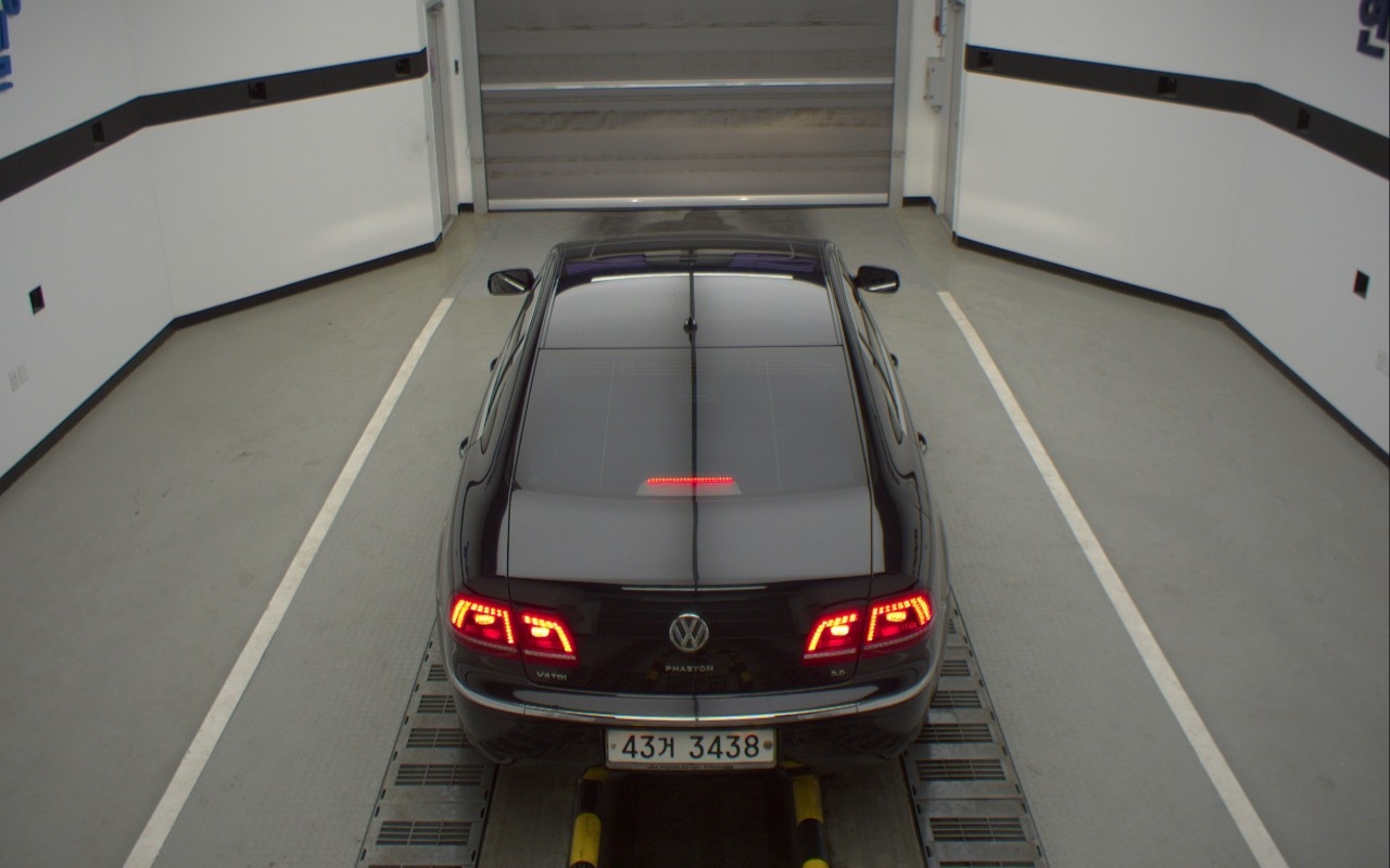 VOLKSWAGEN Phaeton V6 3.0 TDI