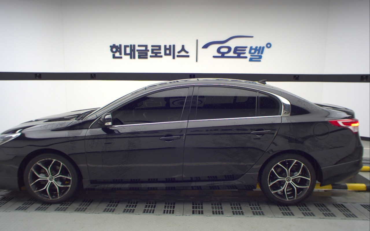 RENAULT(SAMSUNG) New SM5 Platinum 2.0 LE