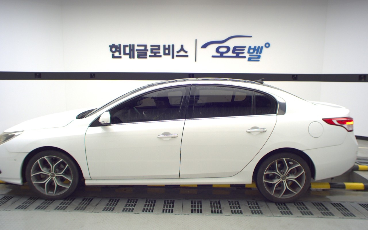 RENAULT(SAMSUNG) New SM5 Platinum 2.0 RE