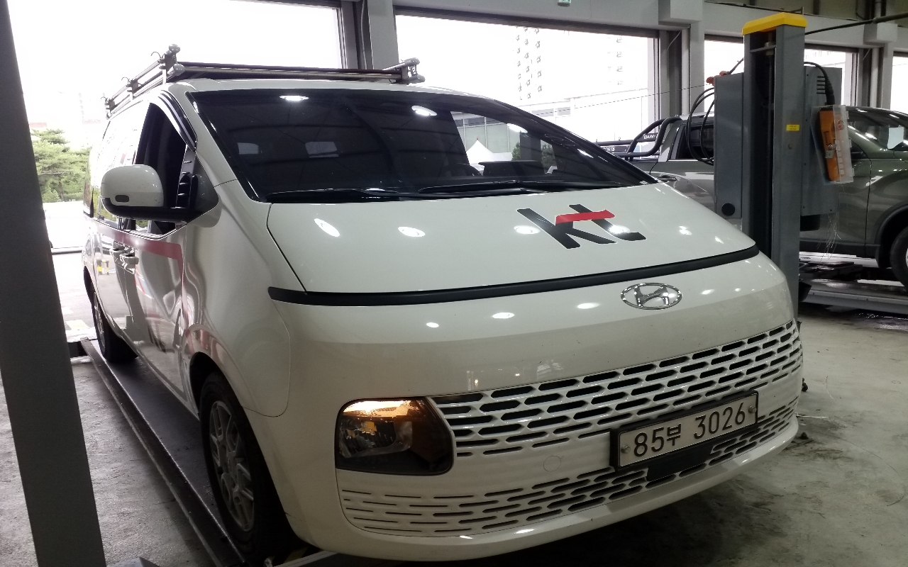 HYUNDAI Staria 2.2 Diesel Cargo 3-Seater
