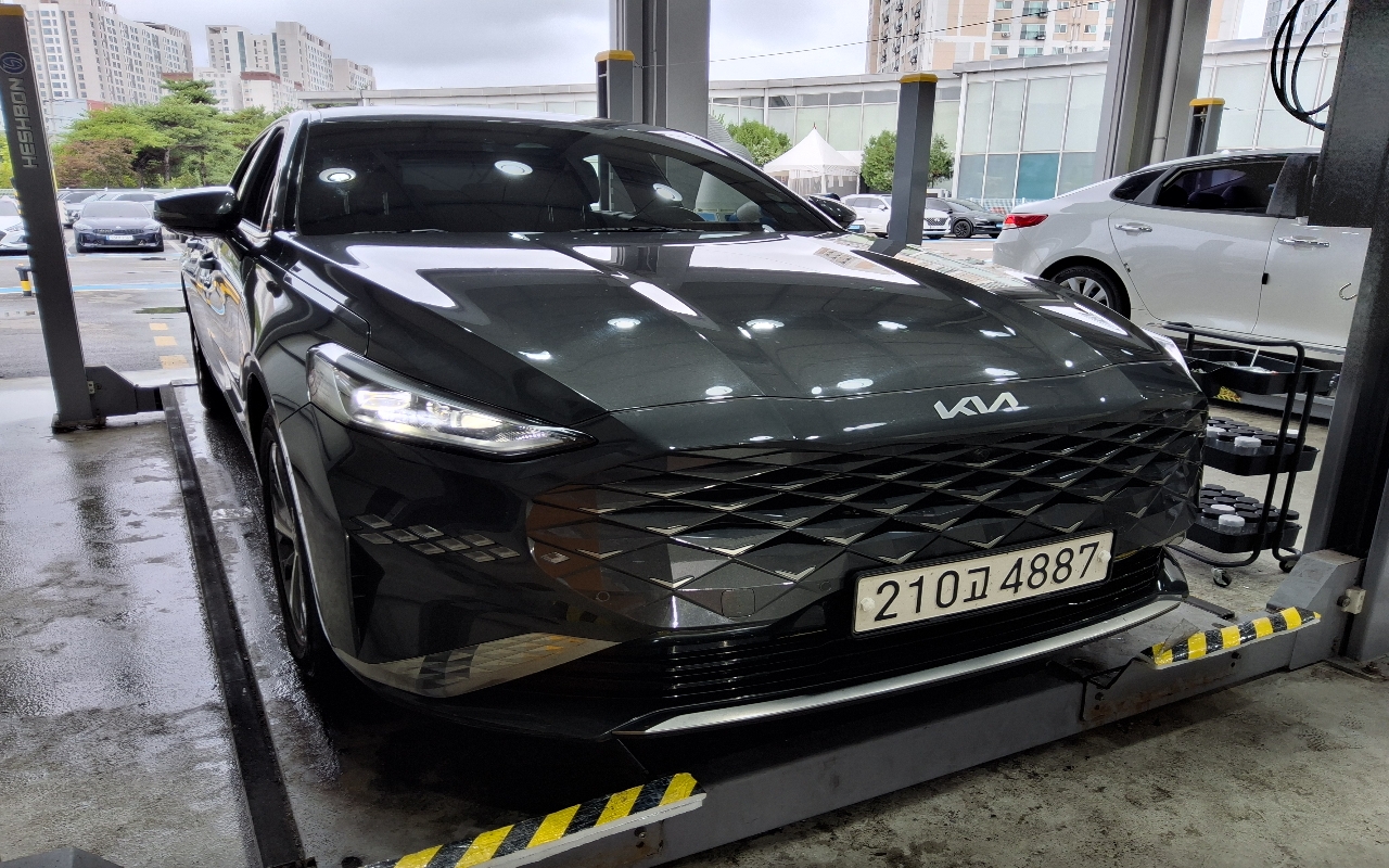 KIA K8 Hybrid HEV