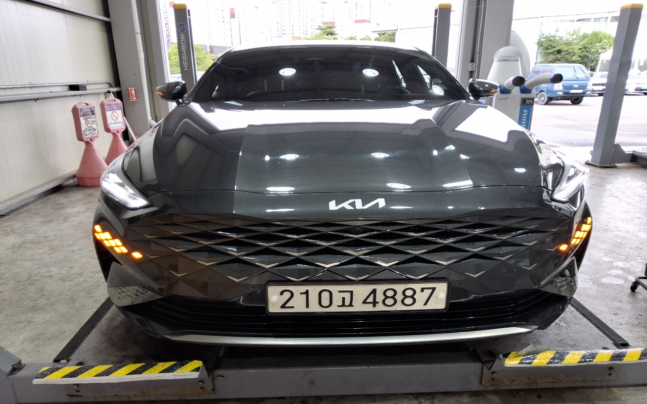 KIA K8 Hybrid HEV