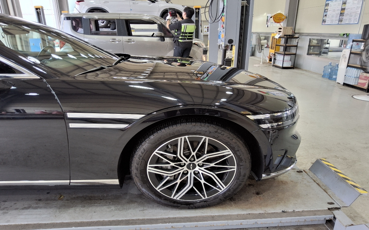 GENESIS G90 New Model 3.5 Turbo AWD