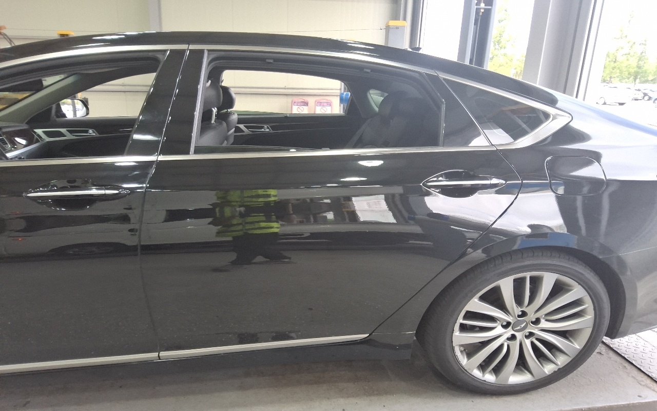 HYUNDAI Genesis DH G330 AWD