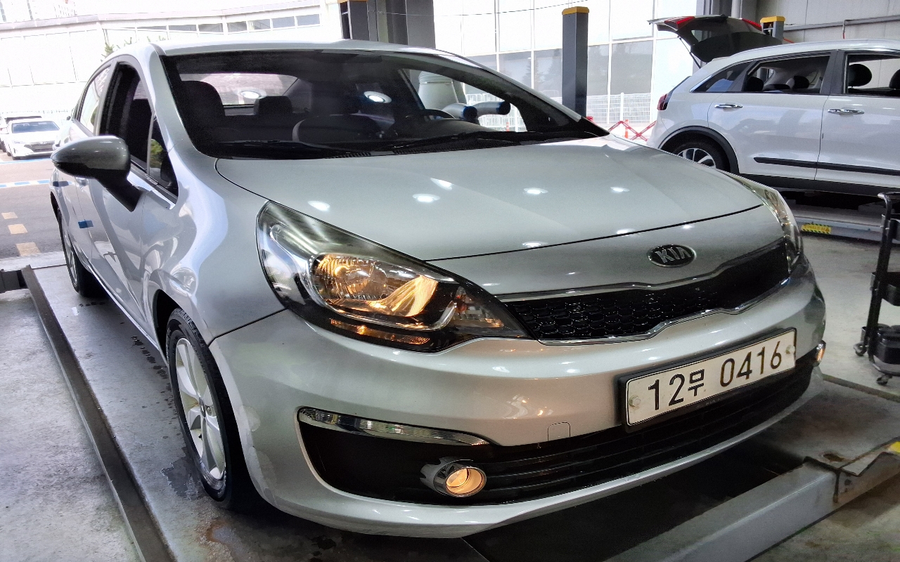 KIA The New Pride 4Door 1.6 GDI
