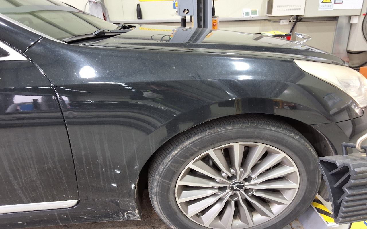 HYUNDAI Ecuus (New Model) VS380