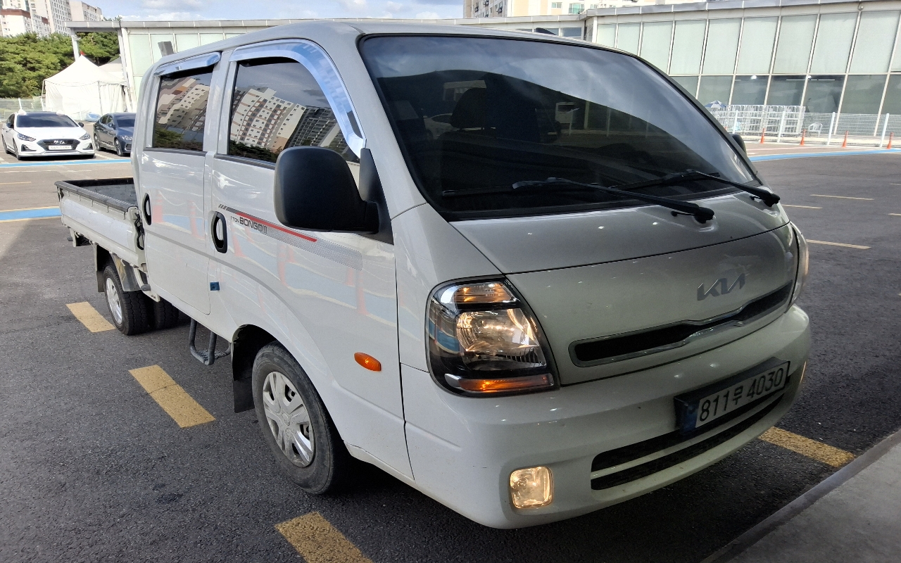 KIA The New Bongo Ⅲ Cargo 1t LPG Double Cab