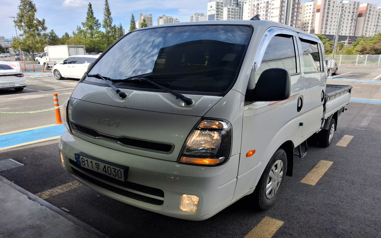 KIA The New Bongo Ⅲ Cargo 1t LPG Double Cab