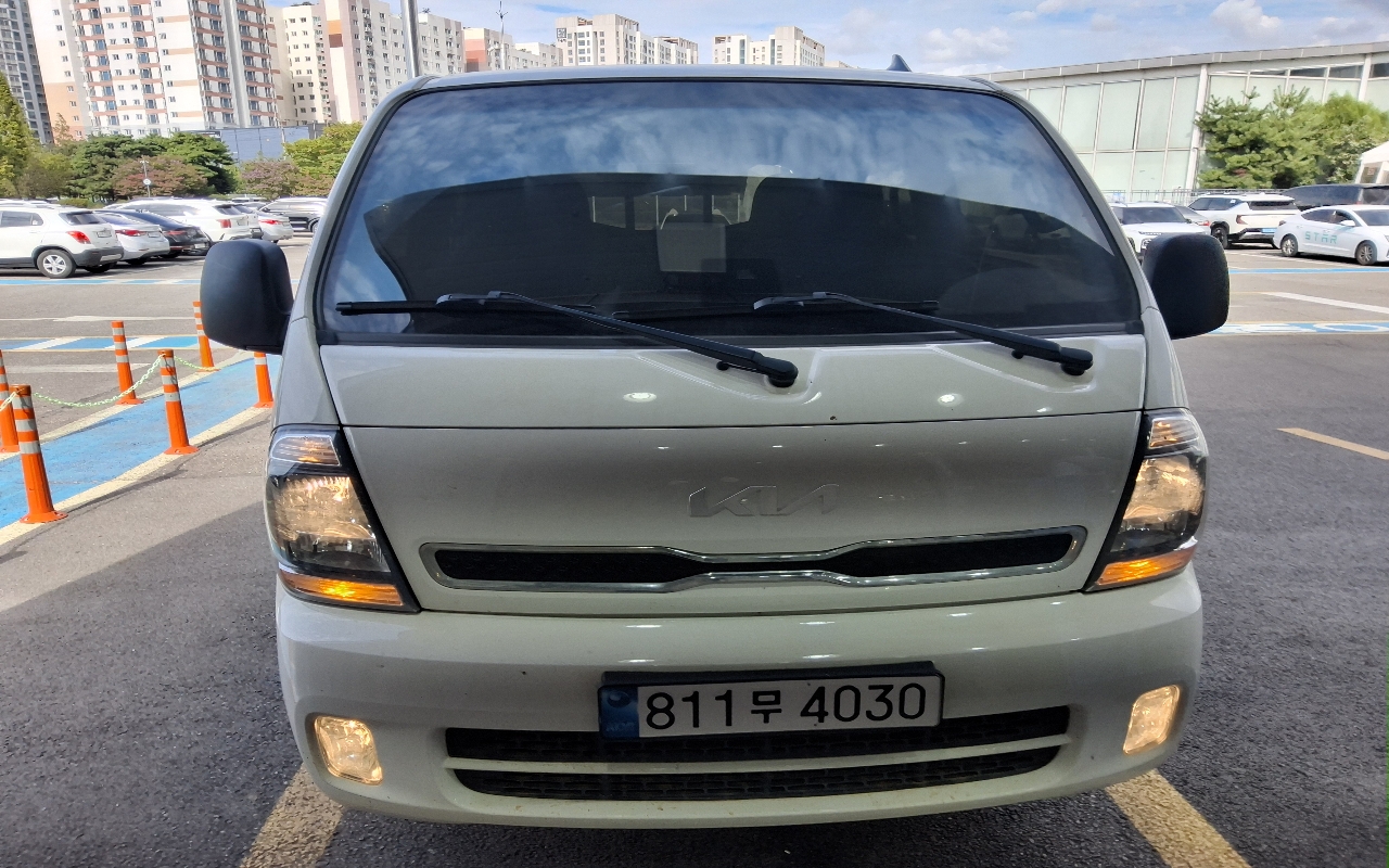 KIA The New Bongo Ⅲ Cargo 1t LPG Double Cab
