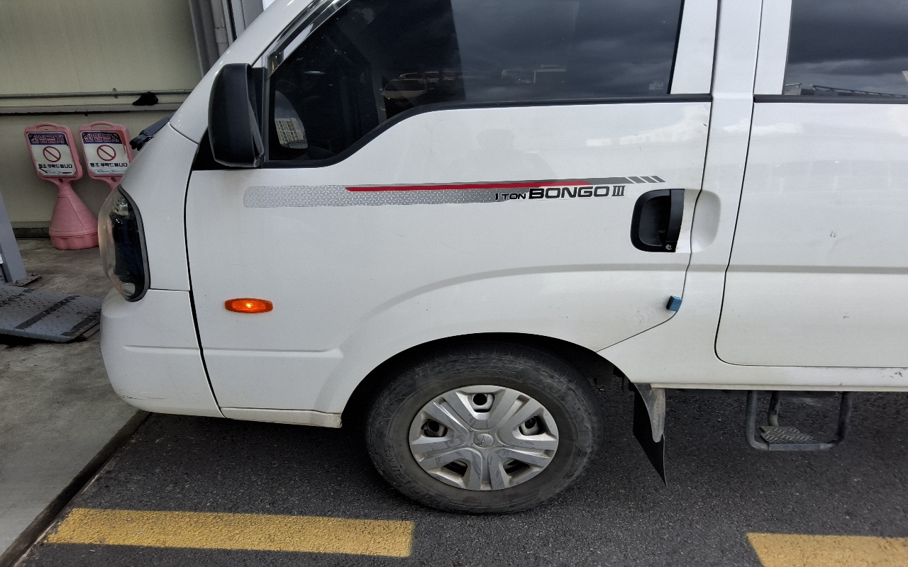 KIA The New Bongo Ⅲ Cargo 1t LPG Double Cab