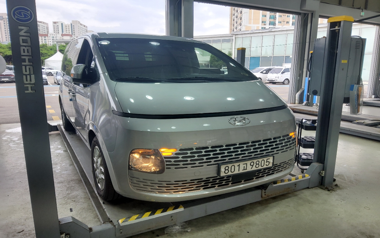 HYUNDAI Staria 2.2 Diesel Cargo 3-Seater