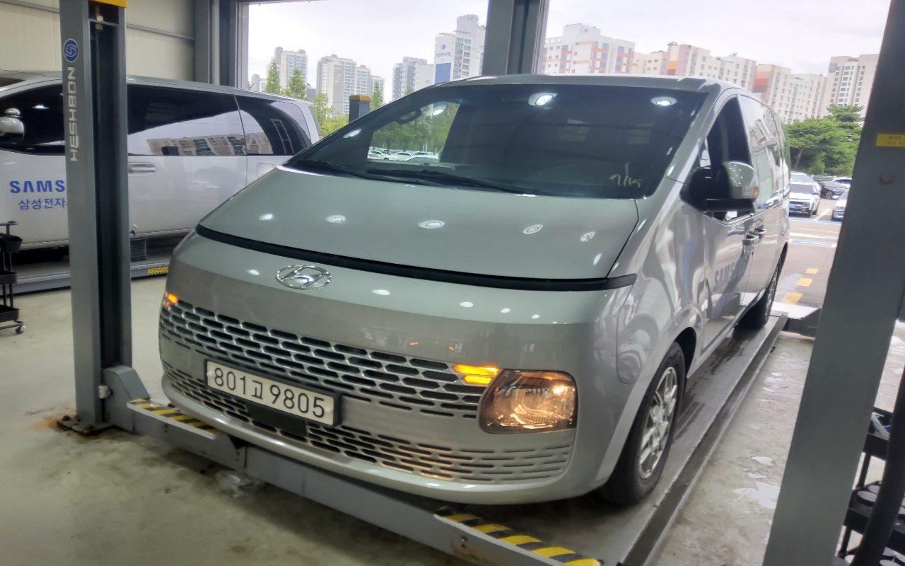 HYUNDAI Staria 2.2 Diesel Cargo 3-Seater